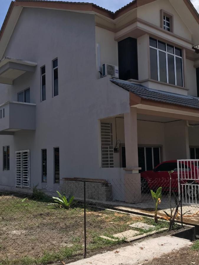 Hj Homestay Kuala Terengganu Exterior foto