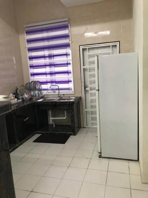 Hj Homestay Kuala Terengganu Exterior foto